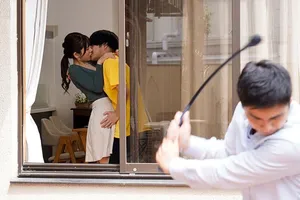 Cho vợ đi địt nhau để lấy tiền trả nợ